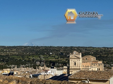 Foto Casa indipendente in Via Solferino, Canicattini Bagni di 107 m²