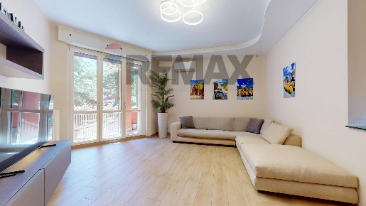 Foto Appartamento in via Padre Banfi, Rho Passirana - Biringhello di 115 m²