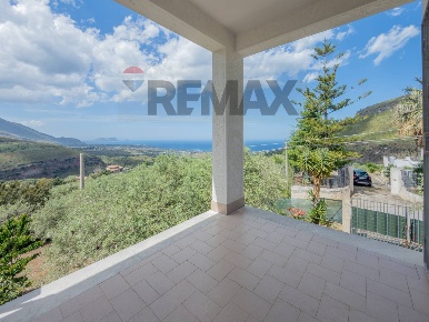 Foto Villa unifamiliare in Contrada Burgio SNC, Trabia di 151 m² in vendita