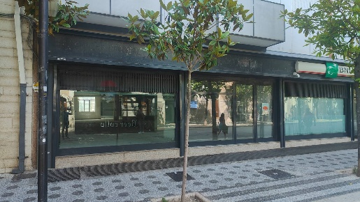 Foto Negozio a Andria Centro di 815 m² con 1 locali in affitto