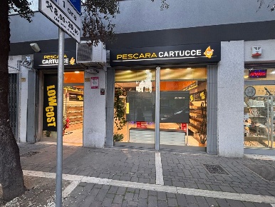 Foto Attività commerciale a Pescara Porta Nuova di 73 m² con 1 locali