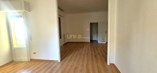 Foto Appartamento in Via Raffaello Sanzio SNC, Jesi di 125 m² con 5 locali