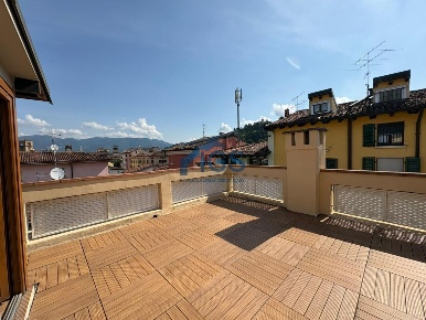 Foto Appartamento in Vicolo Rossovera, Brescia Loggia - Garibaldi di 50 m²