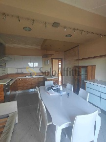 Foto Appartamento in Via Alessandro Manzoni 32 E, Viagrande Centro