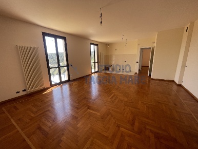 Foto Villa singola in Via Montin, Diano San Pietro Moltedo di 220 m²