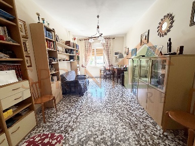 Foto Appartamento in Via Giuseppe di Vittorio 18, Monopoli di 136 m²