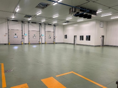 Foto Capannone industriale a Peschiera Borromeo di 3600 m² in vendita