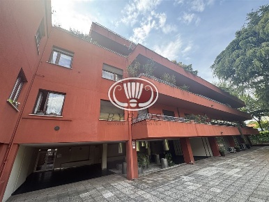 Foto Appartamento in Viale Aguggiari, Varese Montello di 70 m² con 2 locali