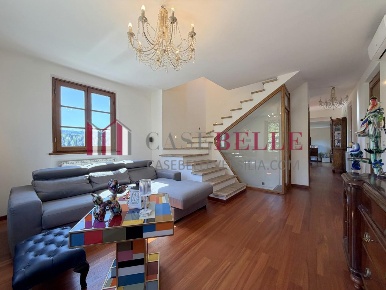 Foto Casa indipendente a Camaiore Camaiore Paese di 130 m² con 4 locali