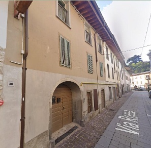Foto Laboratorio a Borgo di Terzo di 640 m² con 3 locali in vendita