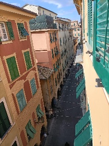 Foto Appartamento a Chiavari Centro Storico di 93 m² con 4 locali