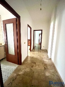 Foto Appartamento a Massa Centro di 90 m² con 3 locali in vendita