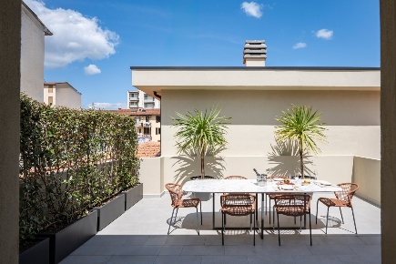 Foto Appartamento in Via delle panche 37, Firenze di 133 m² con 6 locali