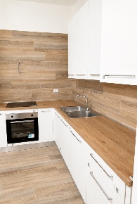 Foto Appartamento in Via Bartolomeo Giuliari 76, Verona Borgo Roma di 13 m²