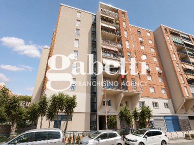 Foto Appartamento in Via ERNESTO ROSSI 12, Roma Colli Aniene di 127 m²