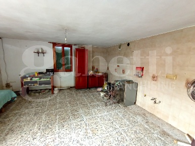 Foto Casa indipendente in Via PETTORAZZA GRIMANI  Via ROMA 27, Centro