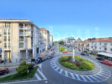 Foto Appartamento in Via Fratelli Piol 63, Rivoli Centro Storico di 98 m²