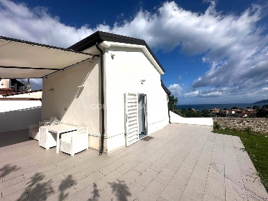 Foto Villa unifamiliare in Località Iancatelle, Castellabate di 50 m²