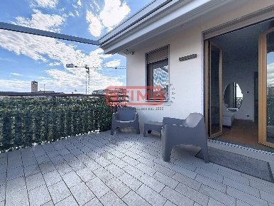 Foto Attico a Treviso di 90 m² con 4 locali in affitto