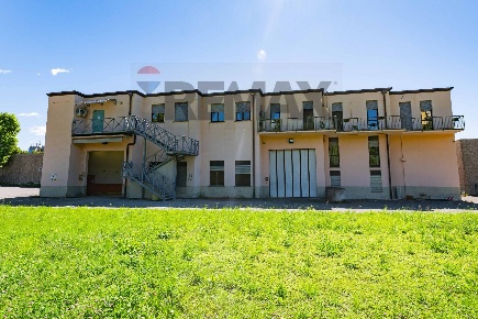 Foto Capannone industriale a Bergamo Celadina di 670 m² in vendita