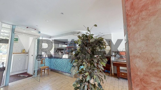 Foto Negozio in VITTORIO ALFIERI 13, Valenza Centro di 202 m² in vendita