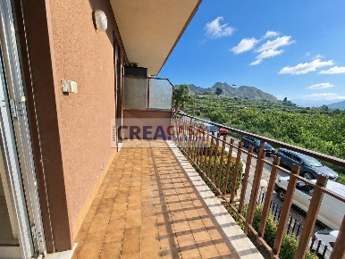 Foto Appartamento in Via Pirato, Calatabiano di 62 m² con 3 locali
