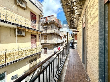 Foto Appartamento in Via Regina Elena 59, Catenanuova di 55 m² con 2 locali