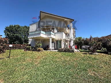 Foto Appartamento in VIA DELLA GINESTRA 32, Gallarate Santissimi Apostoli