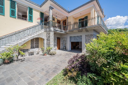 Foto Case semi ndipendenti in Nezzana SNC, Bagnone Centro di 119 m²