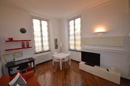 Foto Appartamento in Via Di San Bernardo, Genova Molo di 60 m² con 3 locali