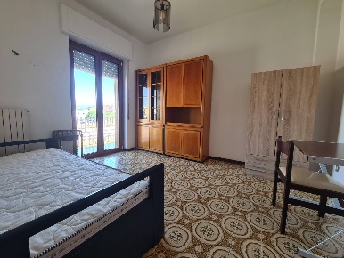 Foto Stanza in Via Torrazzo 9, Catanzaro Catanzaro Lido di 150 m²