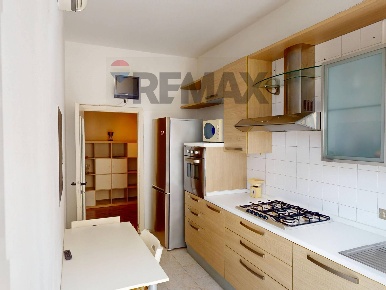 Foto Appartamento in via cenisio 9, Milano Cenisio di 51 m² con 1 locali
