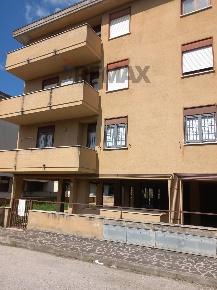 Foto Appartamento in Via Cruciani 12, Foligno Viale Firenze, Paciana