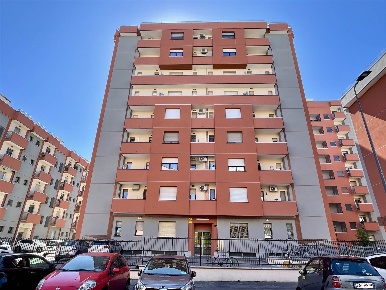Foto Appartamento in Via Mar Nero  23, Milano Bisceglie di 80 m² in vendita