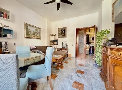 Foto Appartamento a Firenze Firenze Nova di 100 m² con 4 locali in vendita