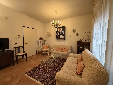 Foto Appartamento a Prato Galceti di 128 m² con 4 locali in vendita