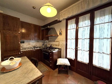 Foto Appartamento a Prato Galceti di 128 m² con 4 locali in vendita