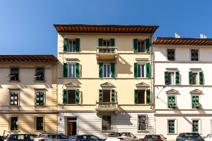 Foto Appartamento a Firenze Campo di Marte di 132 m² con 6 locali