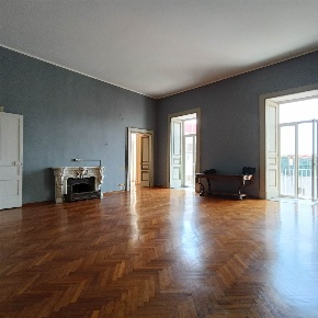 Foto Appartamento in Vicinanza Metropolitana Chiaia, Napoli Monte di Dio