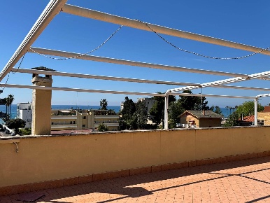 Foto Attico in Via Calabria, Terracina Lungomare Circe, Via Badino di 50 m²