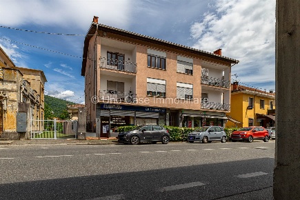 Foto Appartamento in via aosta 68, Borgofranco d'Ivrea Centro di 83 m²