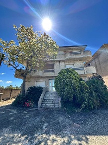 Foto Appartamento in SP33, Ribera di 299 m² con 7 locali in vendita