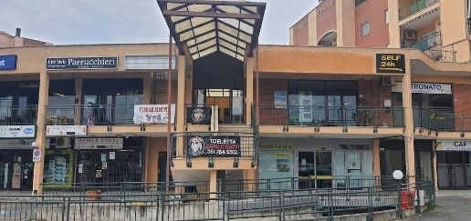 Foto Negozio a Latina Q5 di 77 m² con 1 locali in affitto