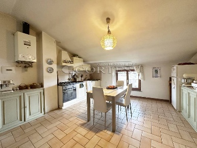 Foto Appartamento a Città di Castello di 140 m² con 7 locali in vendita