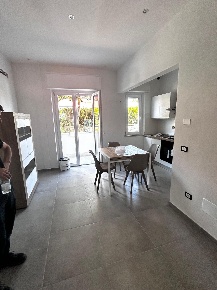 Foto Appartamento a Carrara Marina di Carrara di 55 m² con 2 locali