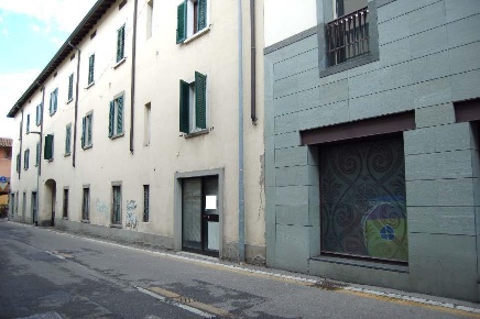 Foto Negozio a Seriate di 30 m² con 1 locali in vendita
