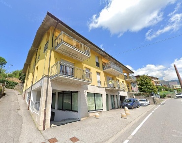Foto Appartamento a Gandino Centro di 159 m² con 8 locali in vendita