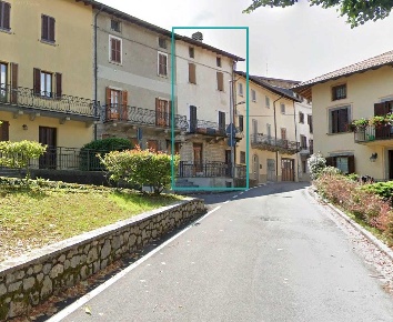 Foto Appartamento a Sant'Omobono Terme Selino Basso di 200 m² con 4 locali