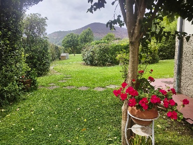 Foto Villa bifamiliare a San Giuliano Terme Asciano, Agnano di 115 m²