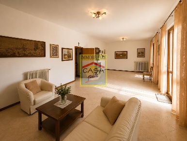 Foto Appartamento a Cascina Titignano - Visignano di 140 m² con 5 locali